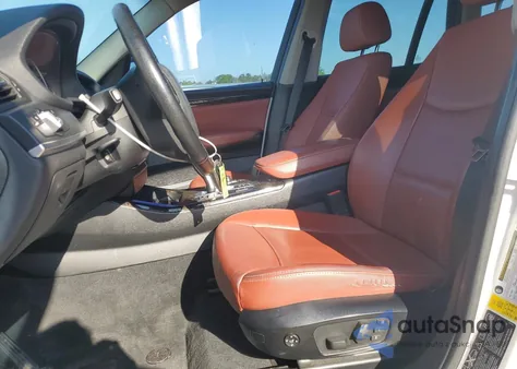 2013 BMW X3 xDrive28I z USA, uszkodzony, nr VIN 5UXWX9C57D0A12770